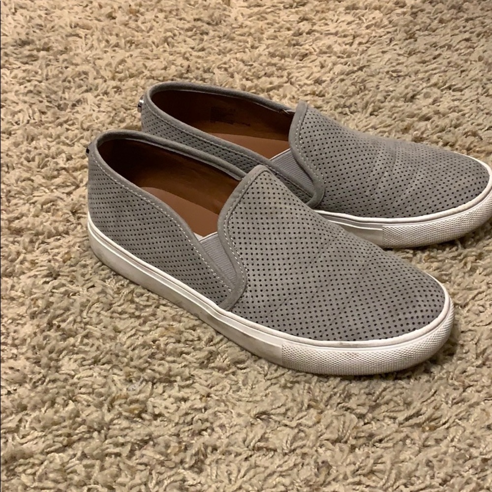 Steve Madden Slip Ons